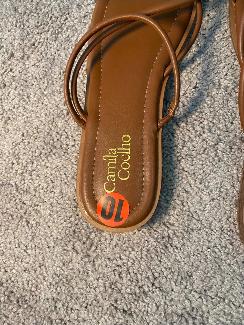 Camila Coelho Venue Brown Strappy Flat Sandals Gold Toe Ring Detail Size 10 NWT
